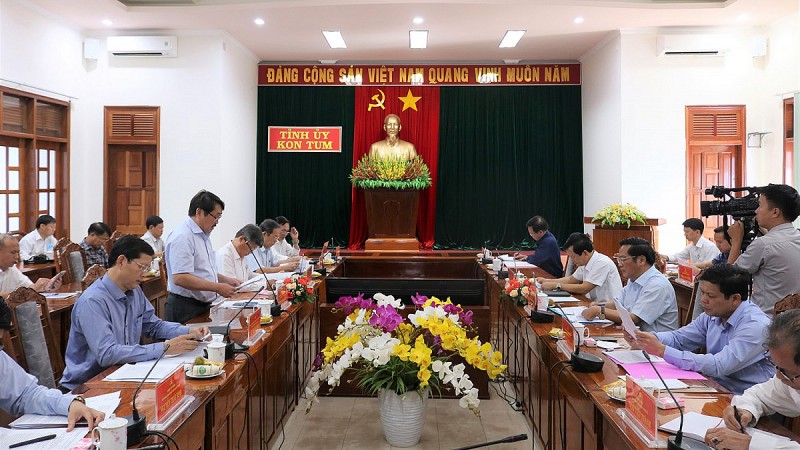Kon Tum: Đánh giá việc thực hiện quy chế phối hợp và thỏa thuận hợp tác với Tập đoàn Cao su
