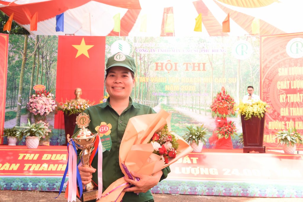 Bàn tay vàng Cao su Phú Riềng: Lê Thị Thương tiếp tục đăng quang