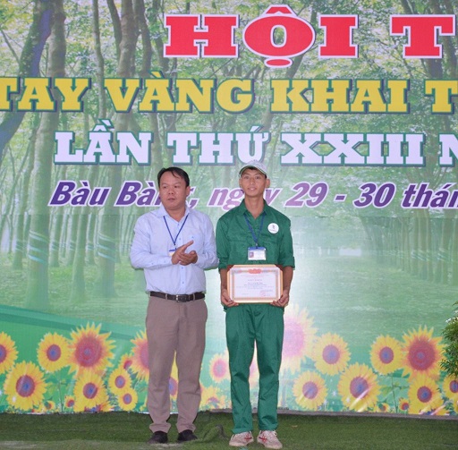 Bàn tay vàng Già Bá Tổng: Người H’Mông yêu nghề