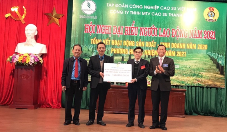 Cao su Thanh Hóa vượt khó chăm lo cho người lao động