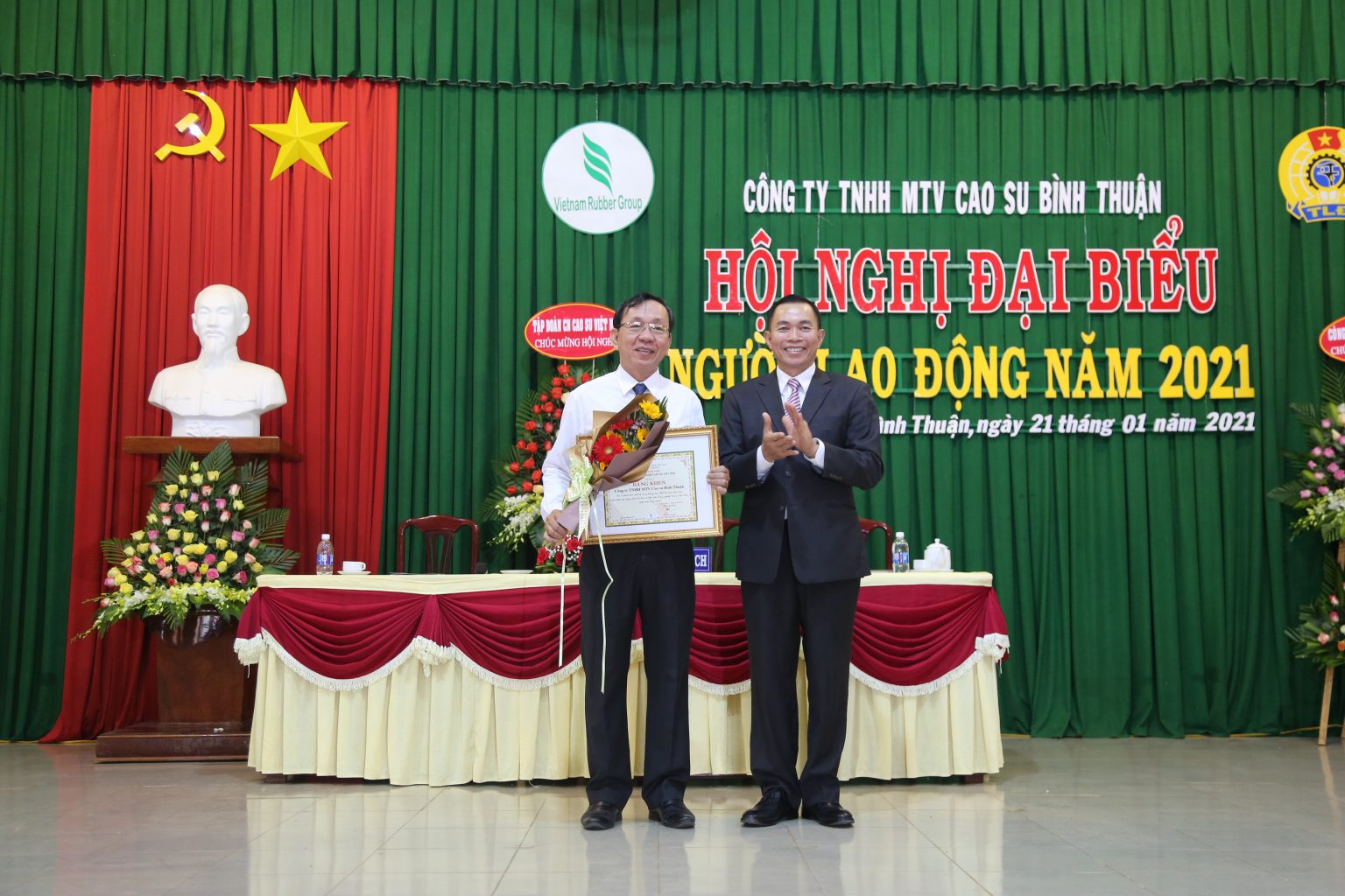 Cao su Bình Thuận nỗ lực vượt khó, chăm to tốt đời sống người lao động