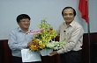 Trao sổ hưu cho 4 cán bộ