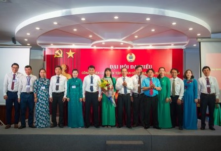 Bà Trương Thị Huế Minh giữ chức Chủ tịch Công đoàn Cơ quan Tập đoàn