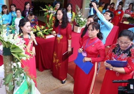 Xây dựng đội ngũ cán bộ nữ công ngày càng vững mạnh