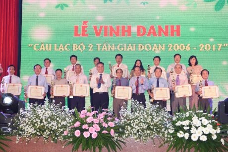 Vinh danh thành viên CLB 2 tấn/ha và “Bàn tay vàng” giai đoạn 2006 – 2017