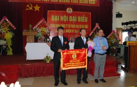 Cao su Sa Thầy: Ông Tạ Thúc Bình giữ chức chủ tịch Công đoàn