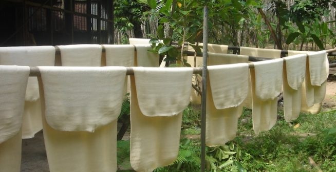 Dư cung ngăn giá cao su tăng, bất chấp Trung Quốc nhập khẩu mạnh 