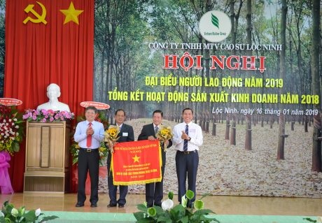 Cao su Lộc Ninh đi đầu trong nghiên cứu, ứng dụng khoa học kỹ thuật