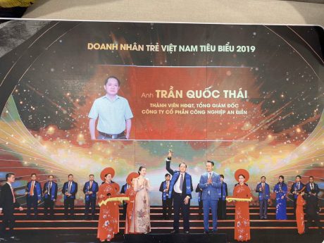Anh Trần Quốc Thái được vinh danh Top 100 Doanh nhân trẻ tiêu biểu