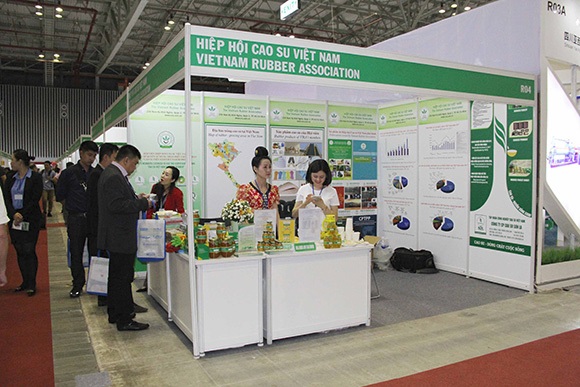 Gần 250 đơn vị tham gia trưng bày tại triển lãm Paper Vietnam 2018, Rubber &amp; Tyre Vietnam 2018 và Coatings Vietnam 2018